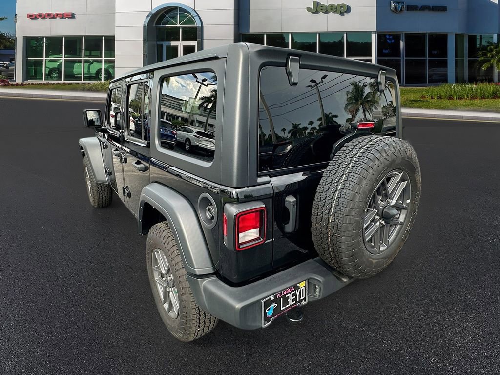 Used 2024 Jeep Wrangler Unlimited Sport w/ Convenience Group image 8