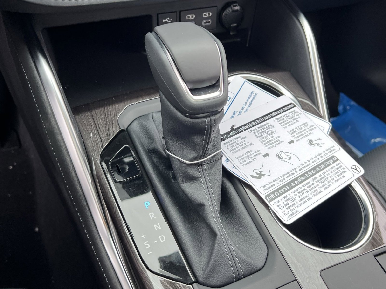 New 2026 Toyota Highlander Platinum image 17