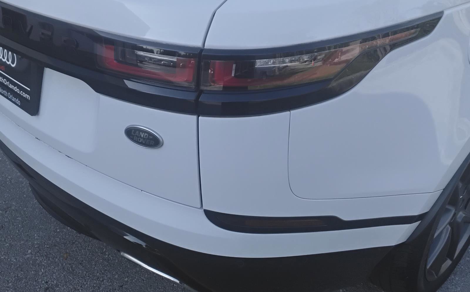 Used 2021 Land Rover Range Rover Velar R-Dynamic S image 8