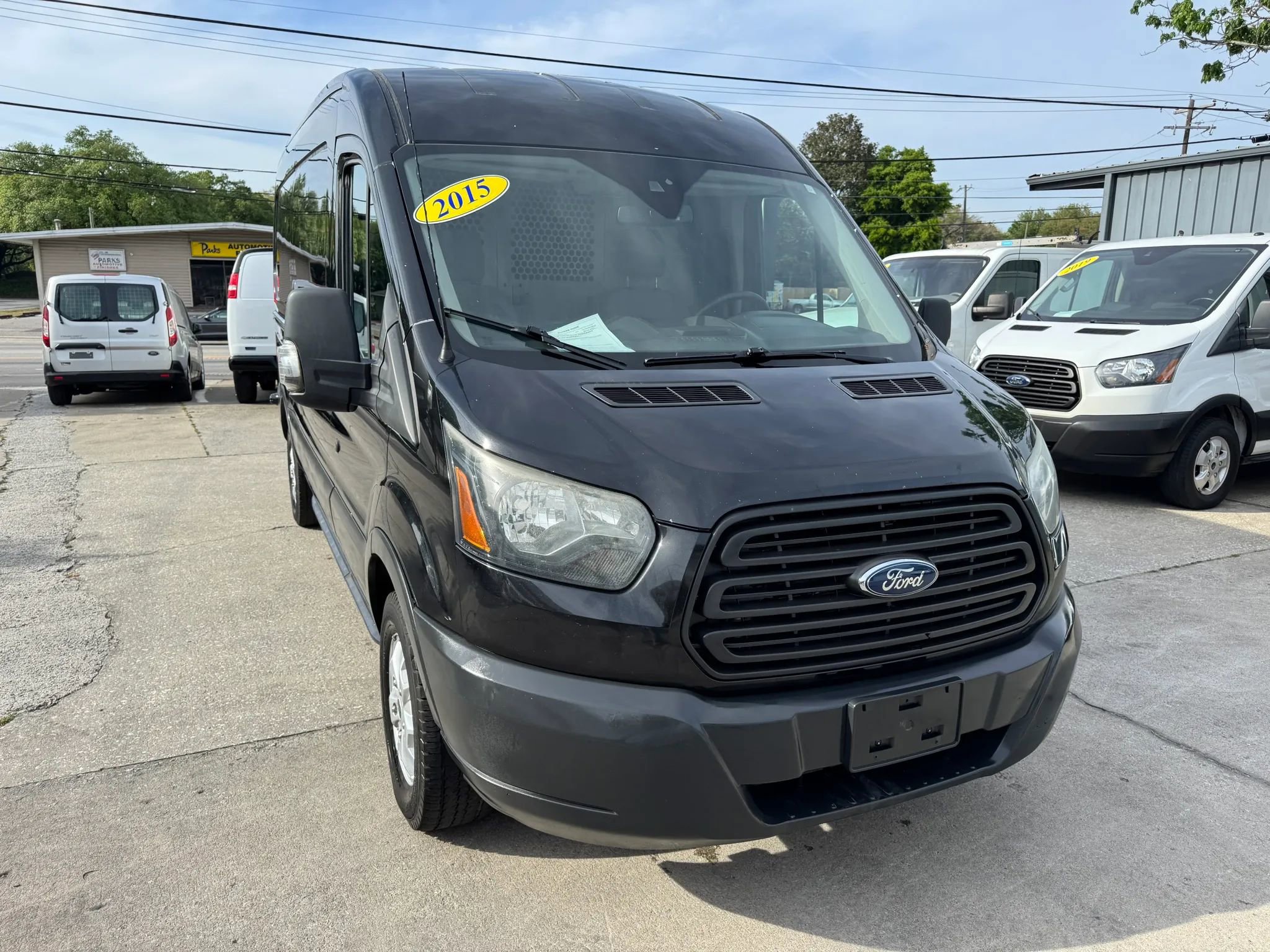 Used 2015 Ford Transit 250 148 Medium Roof image 3