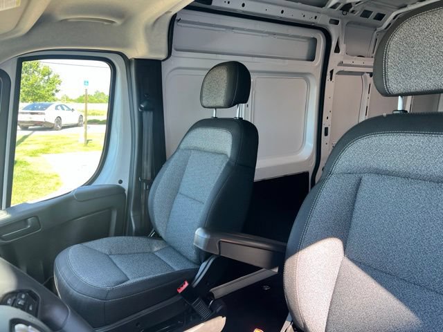 New 2026 RAM ProMaster 2500 w/ Convenience Group FWD image 26