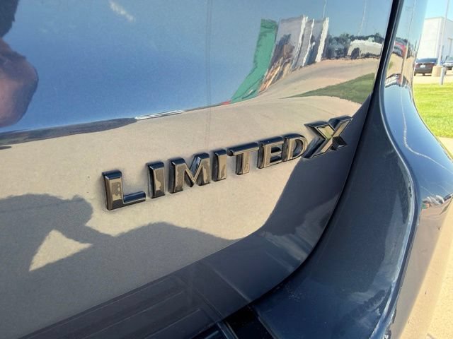 Used 2021 Jeep Grand Cherokee Limited X RWD image 12