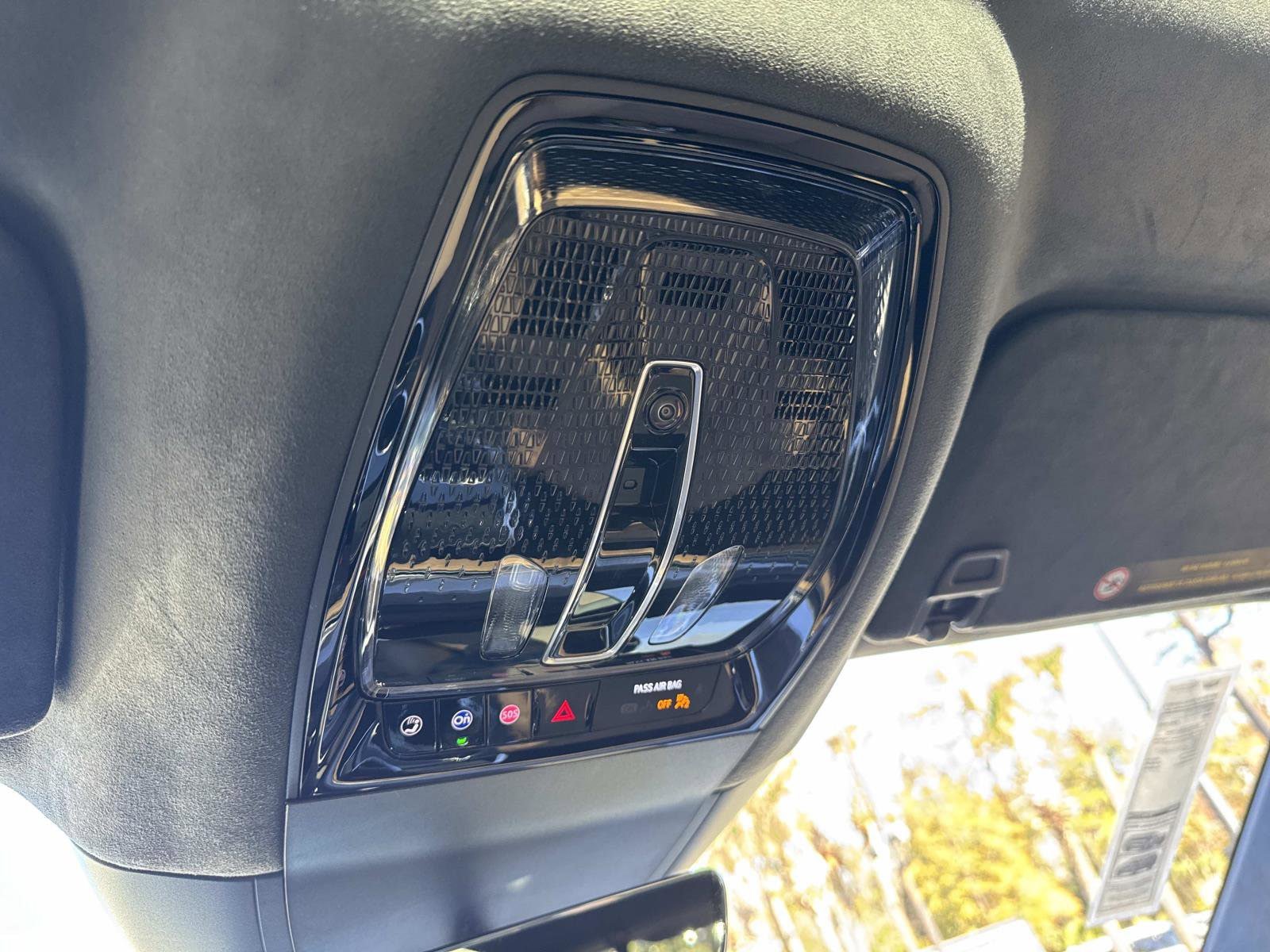 New 2025 Cadillac Escalade IQ Luxury 2 AWD/4WD image 32