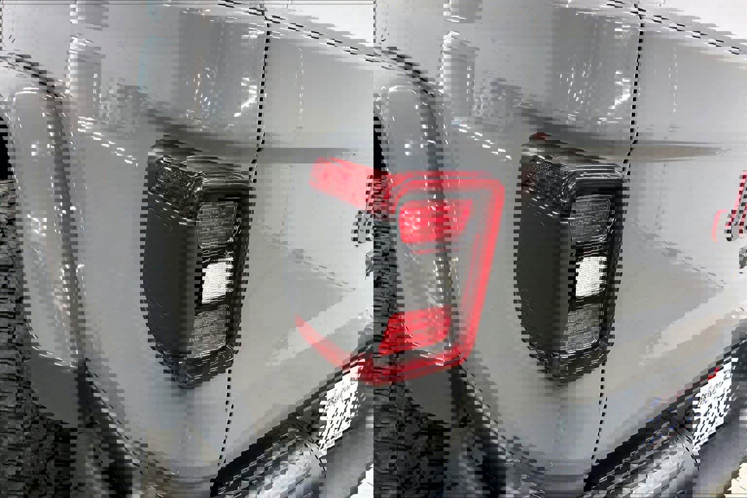 Used 2022 Jeep Gladiator Rubicon w/ LED Lighting Group image 32