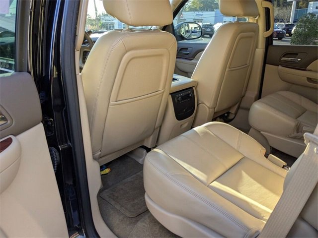 Used 2013 GMC Yukon SLT w/ SLT-2 Equipment Package image 24