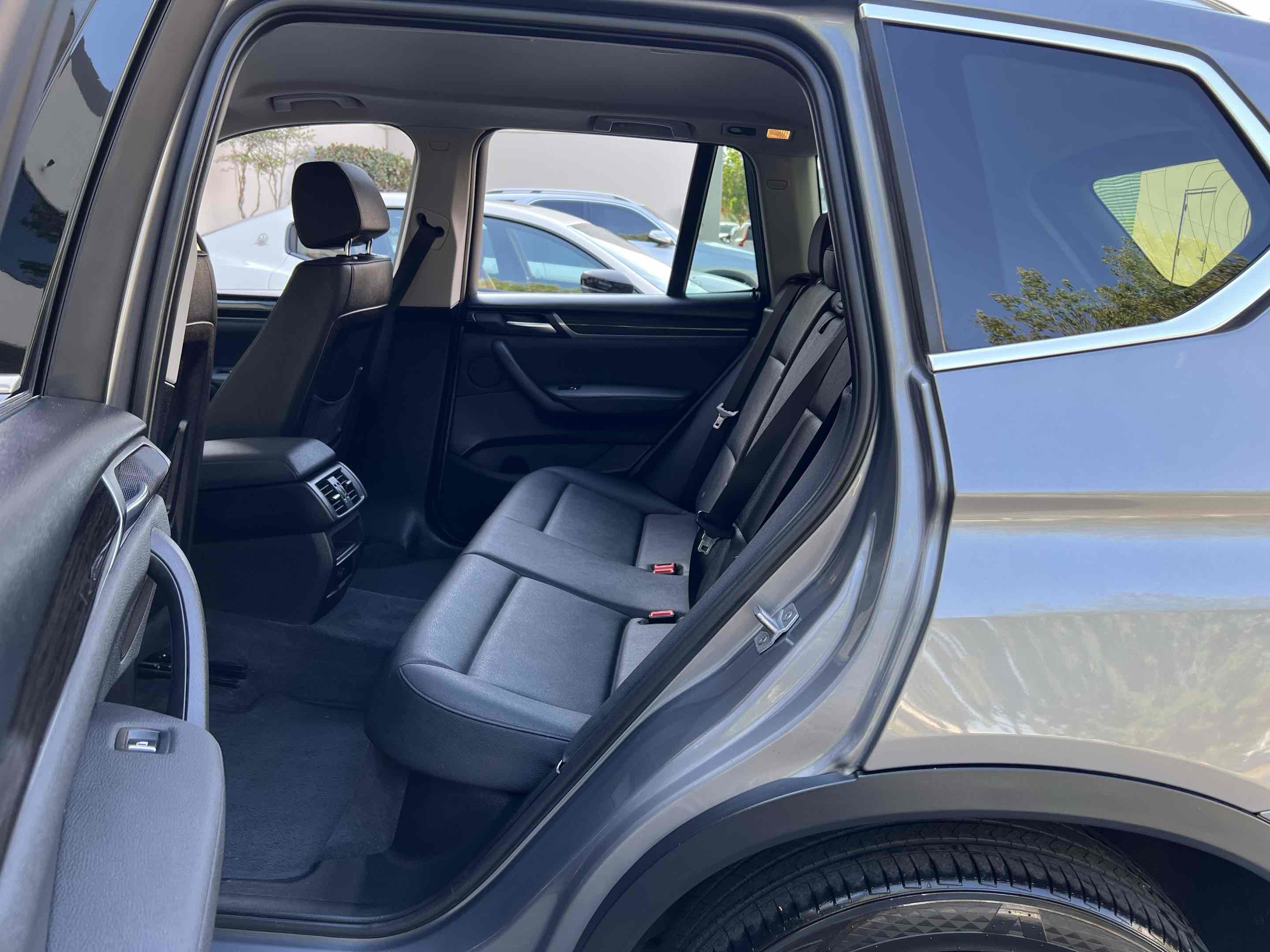 Used 2017 BMW X3 sDrive28i RWD image 39