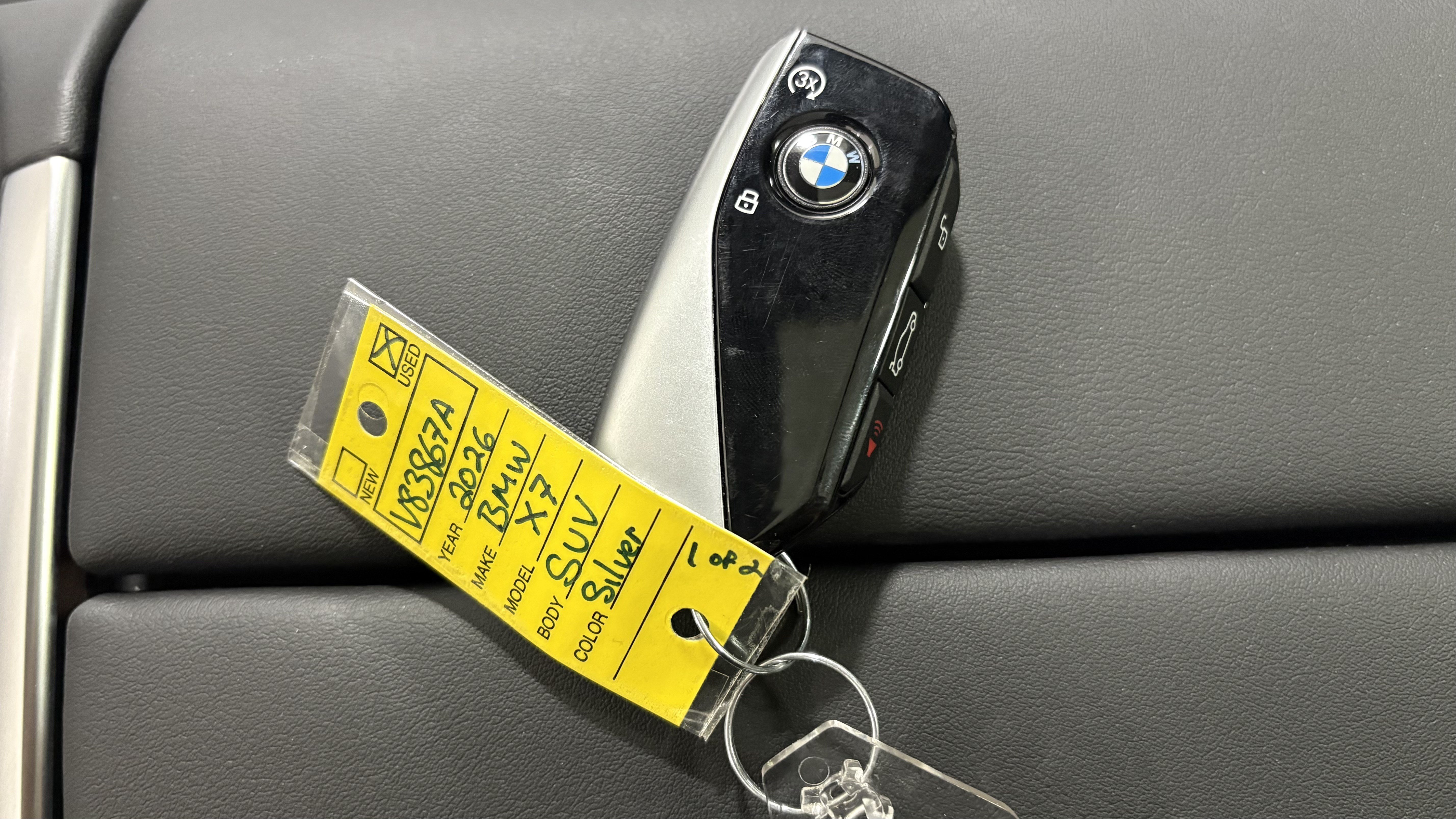 Used 2026 BMW X7 xDrive40i w/ M Sport Package AWD/4WD image 35