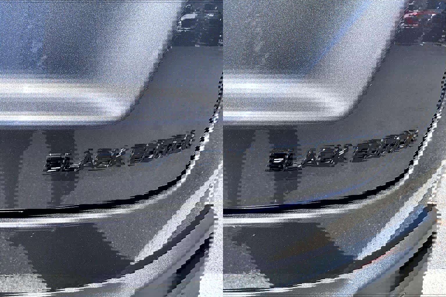 Used 2025 Honda Pilot Black Edition image 10