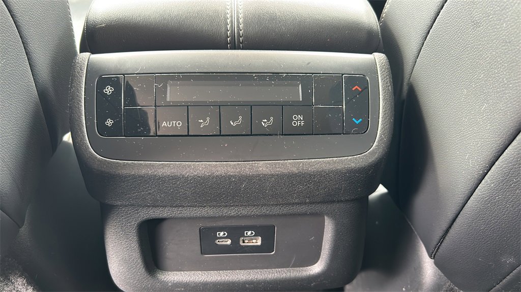 Used 2022 Nissan Pathfinder SL image 30