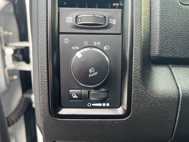 Used 2018 RAM 1500 Rebel w/ Luxury Group image 8