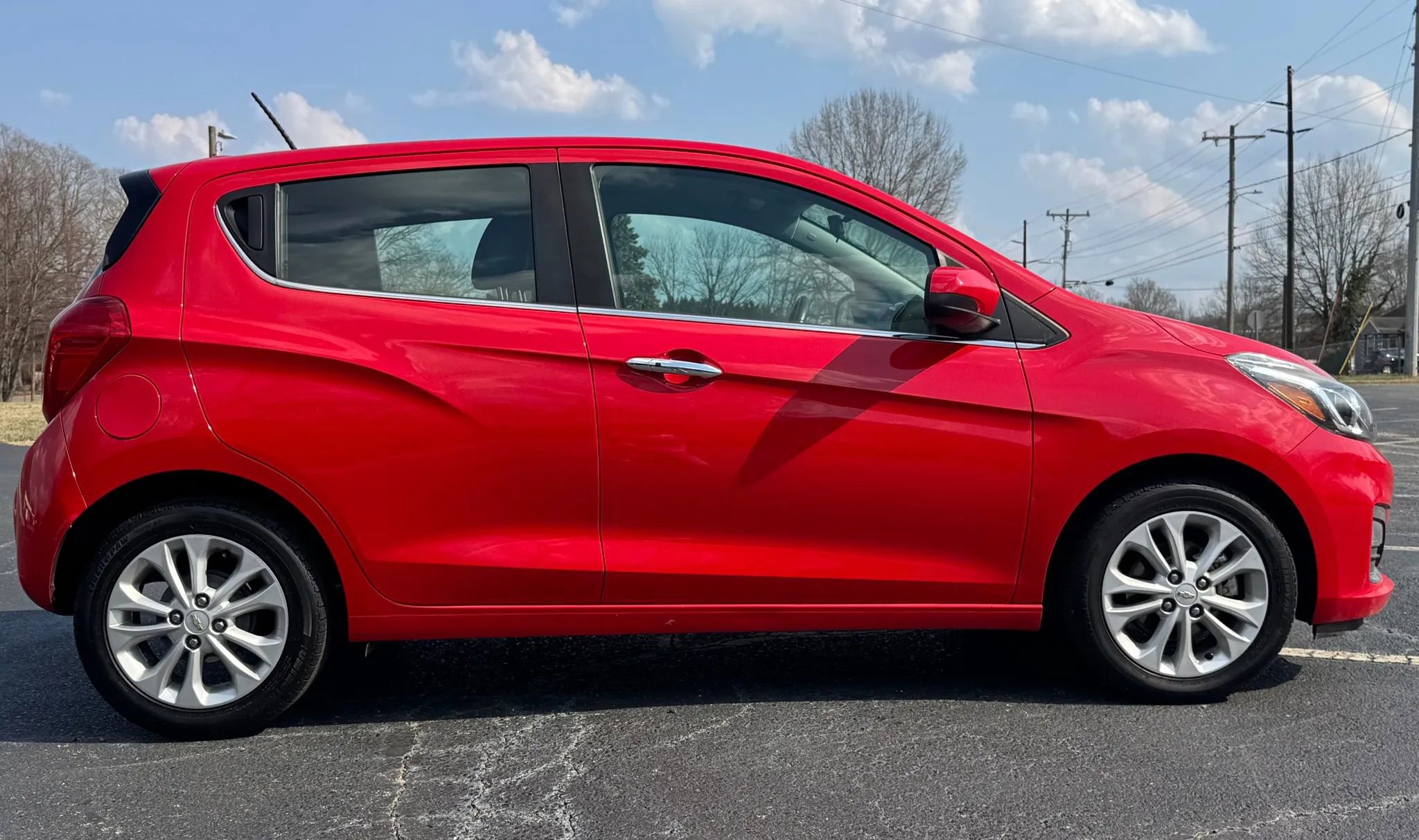 Used 2021 Chevrolet Spark LT w/ Driver Confidence Package FWD image 8