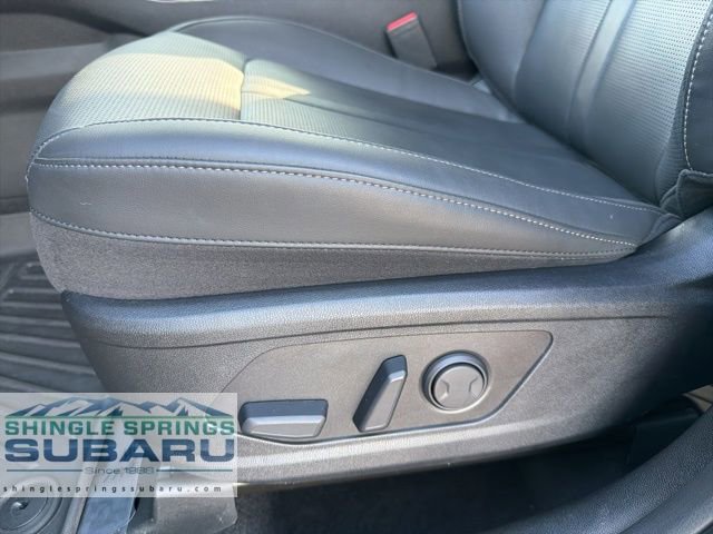 Used 2025 Kia Sorento SX image 47