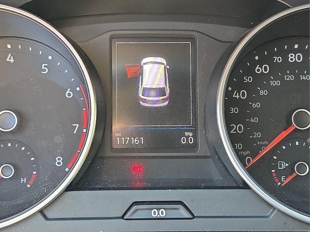 Used 2019 Volkswagen Tiguan SE w/ Panoramic Sunroof Package AWD/4WD image 20