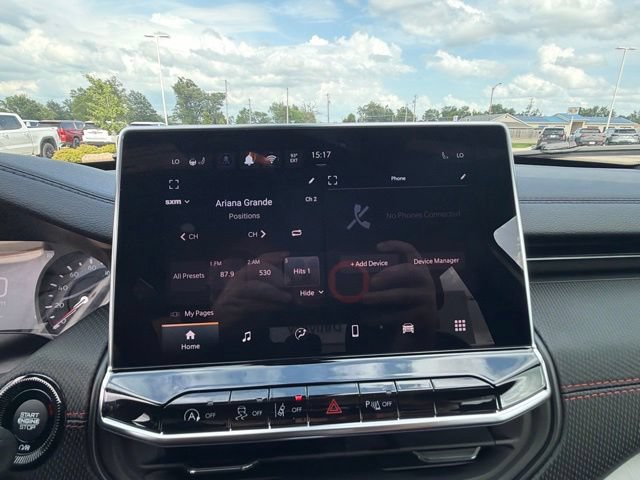 New 2026 Jeep Compass Trailhawk w/ Trailer Tow Group AWD/4WD image 17
