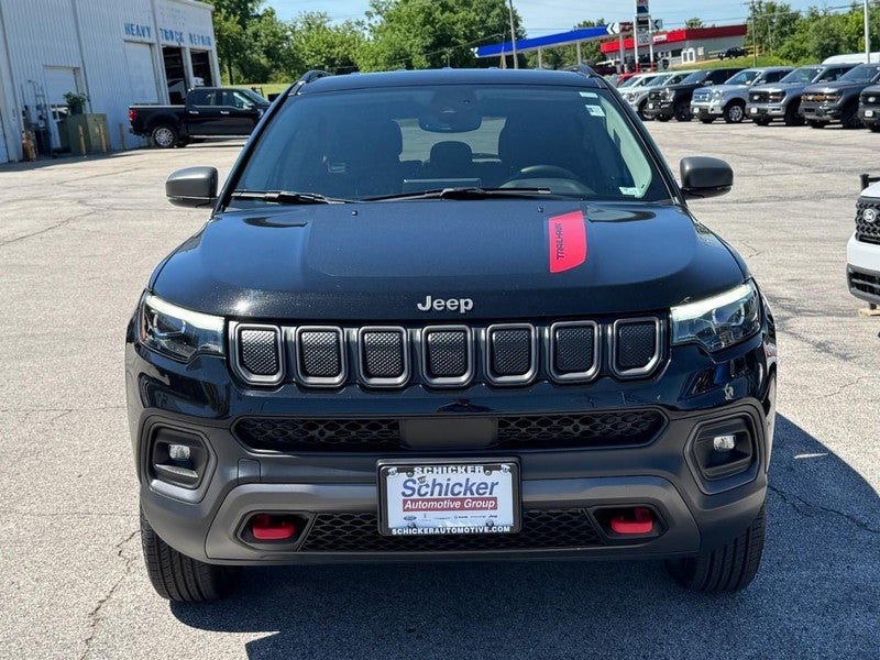 Used 2022 Jeep Compass Trailhawk w/ Trailhawk Elite Group AWD/4WD image 9