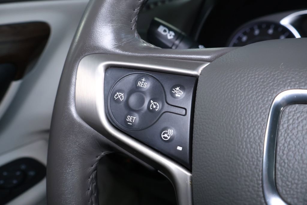 Used 2020 GMC Terrain Denali w/ Denali Premium Package image 25