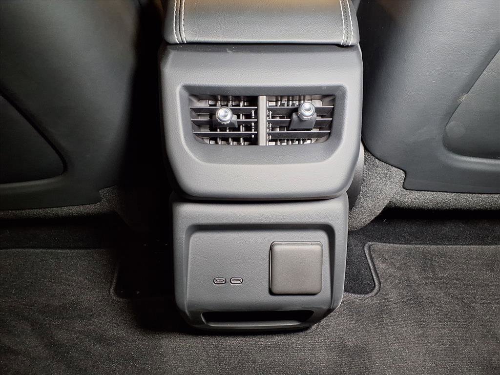 Used 2026 Cadillac Optiq Luxury 1 image 12