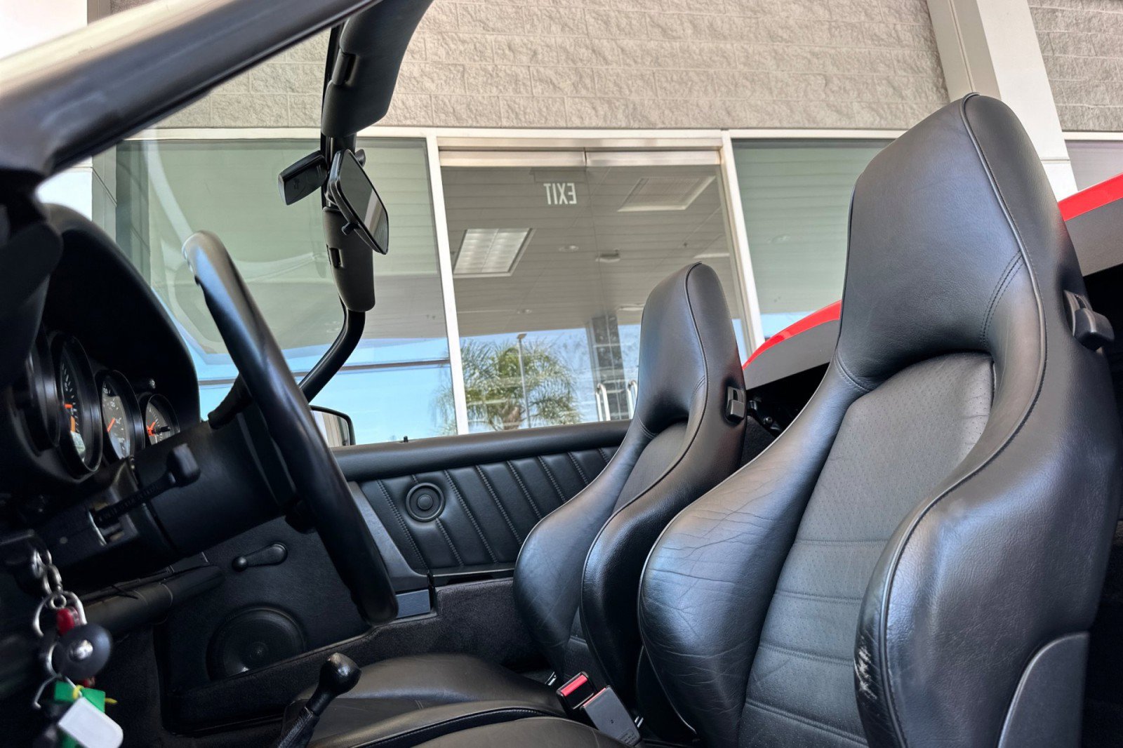 Used 1989 Porsche 911 Speedster RWD image 5