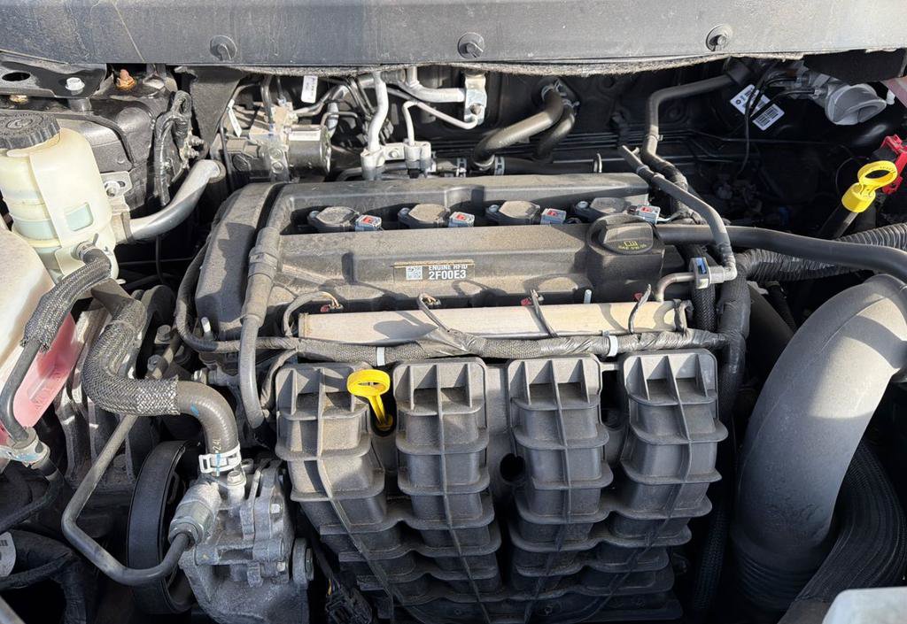 Used 2020 Dodge Journey SE w/ SE Popular Equipment Group FWD image 18