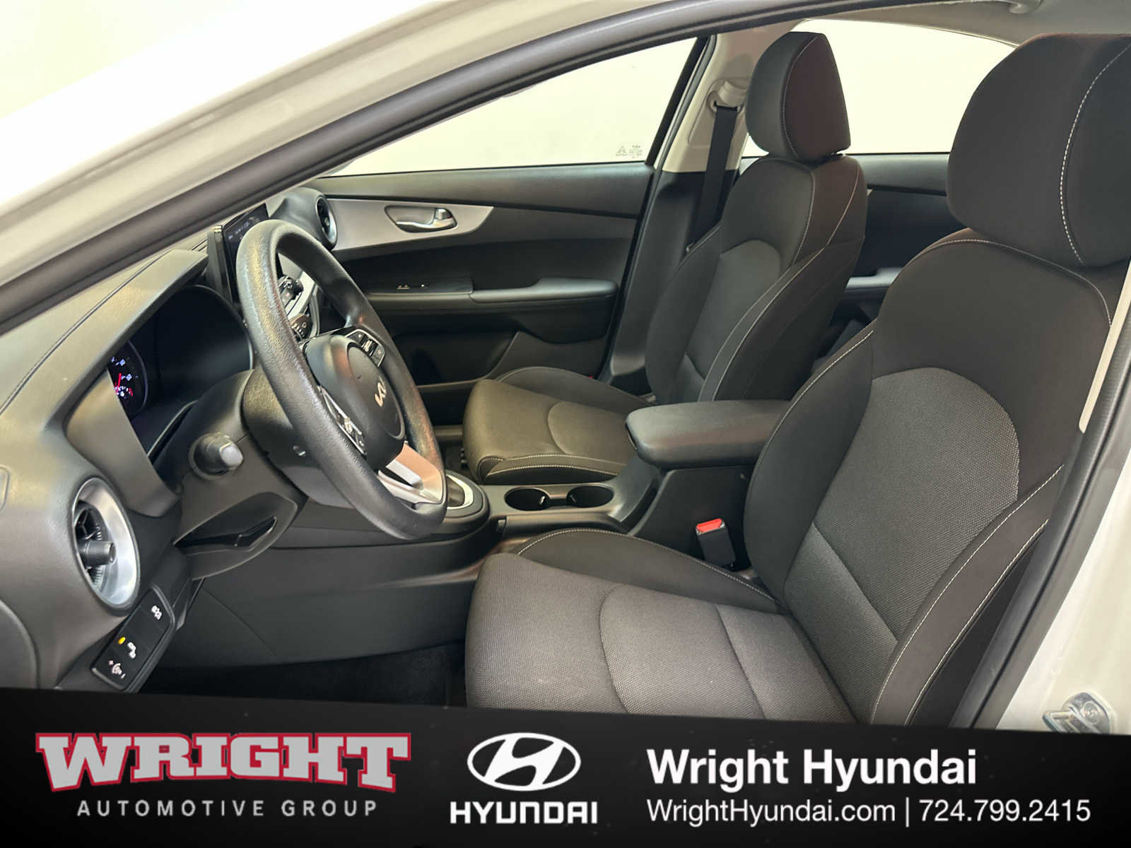 Used 2023 Kia Forte LXS w/ LXS Technology Package image 11