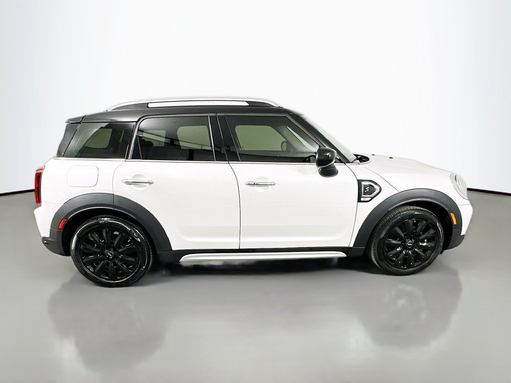 Certified 2024 MINI Cooper Countryman S FWD image 4
