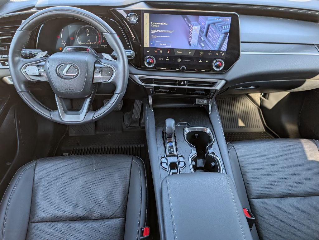 Used 2023 Lexus RX 350 Premium Plus w/ Accessory Package image 8