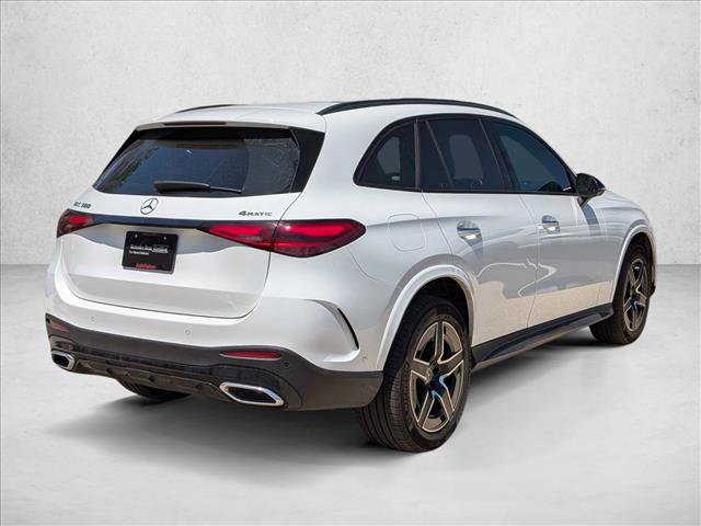 Certified 2025 Mercedes-Benz GLC 300 4MATIC image 4