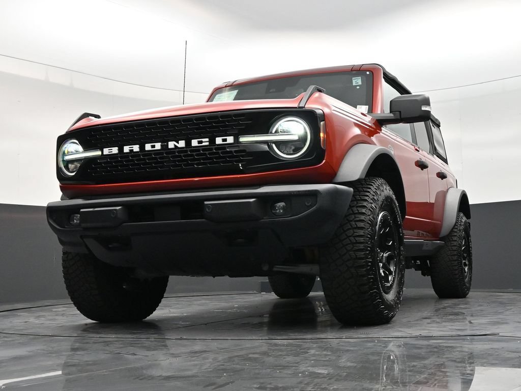 Used 2022 Ford Bronco Wildtrak AWD/4WD image 28