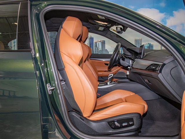 Used 2023 BMW M5 w/ Executive Package image 21