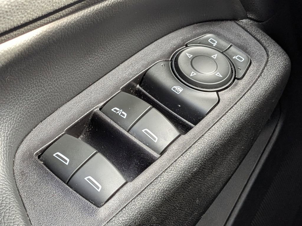 Used 2019 Chevrolet Equinox LT image 25