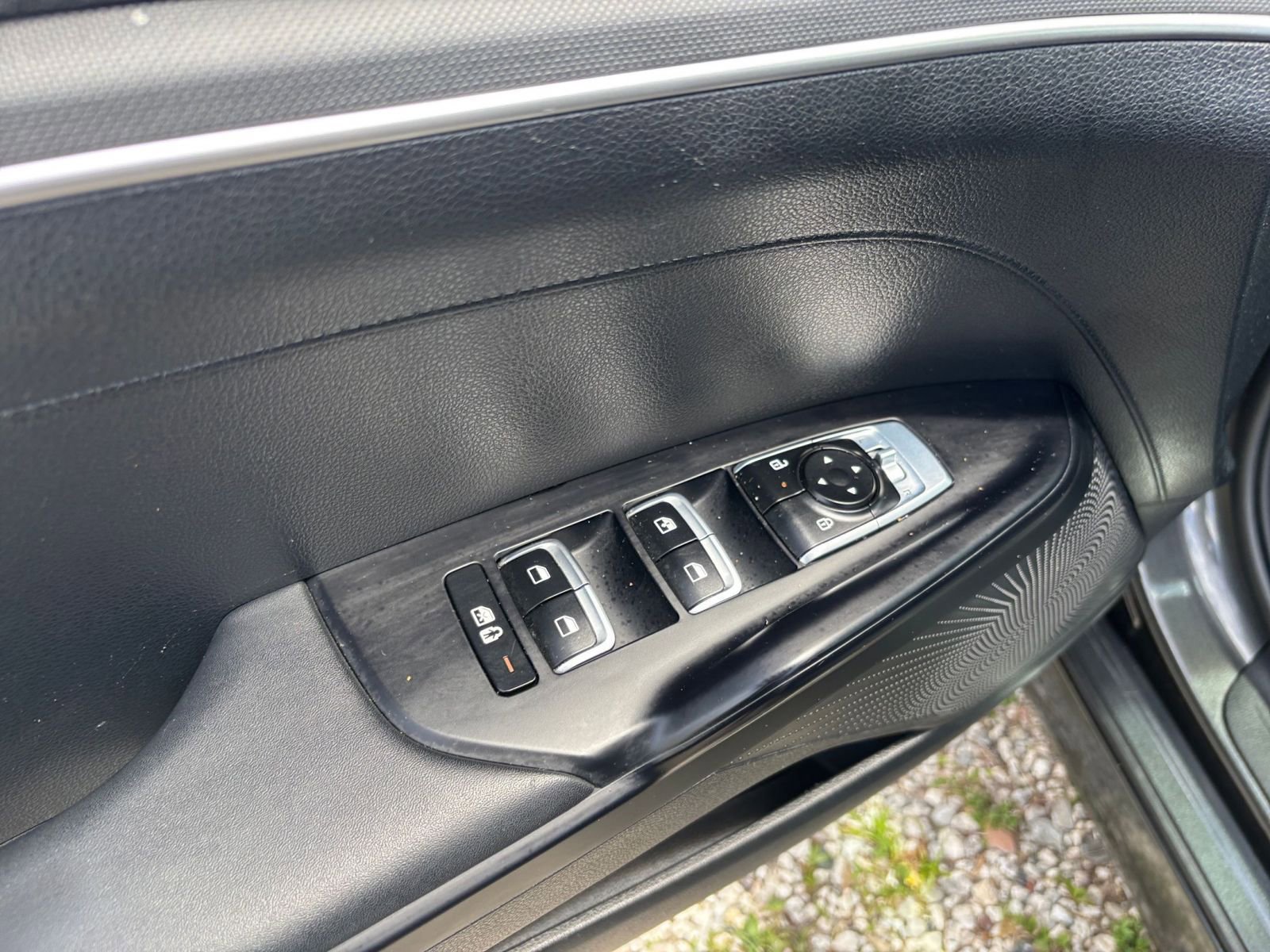 Used 2025 Kia K5 LXS FWD image 18