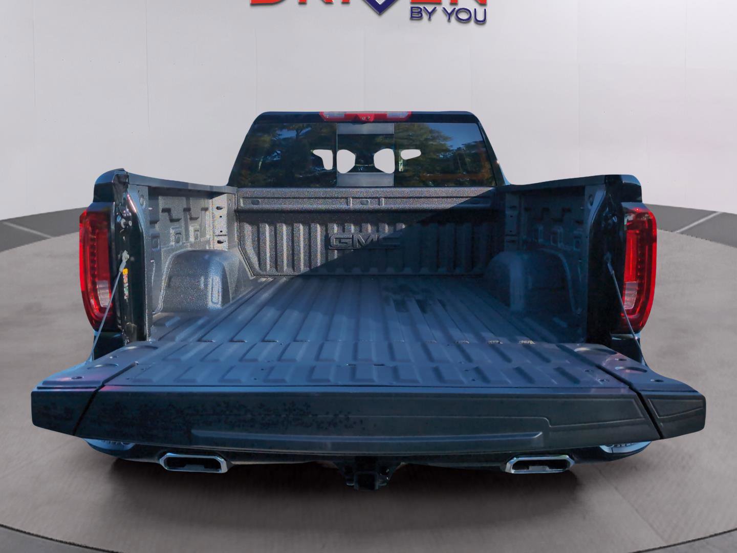 New 2026 GMC Sierra 1500 Denali w/ Denali Reserve Package image 17