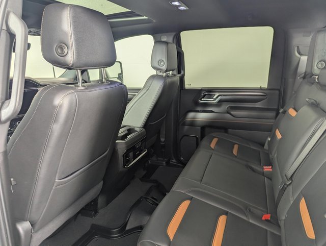 Used 2024 GMC Sierra 2500 AT4 w/ AT4 Premium Plus Package image 15