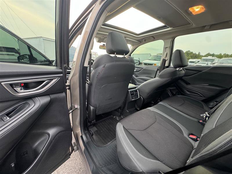 Used 2020 Subaru Forester Premium image 40