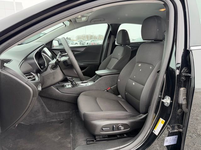 Used 2025 Chevrolet Malibu LT image 20
