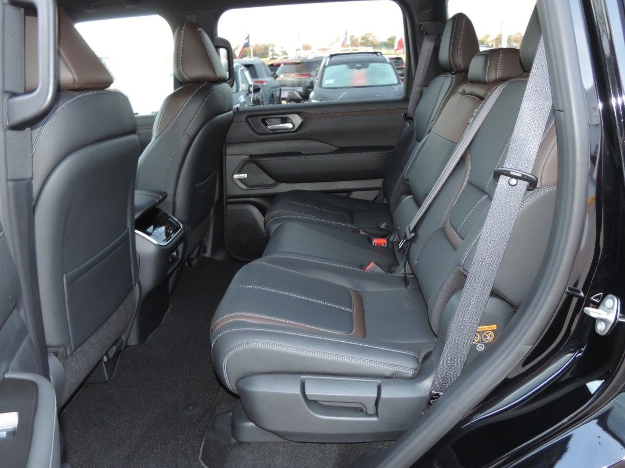 New 2026 Nissan Armada SL image 18