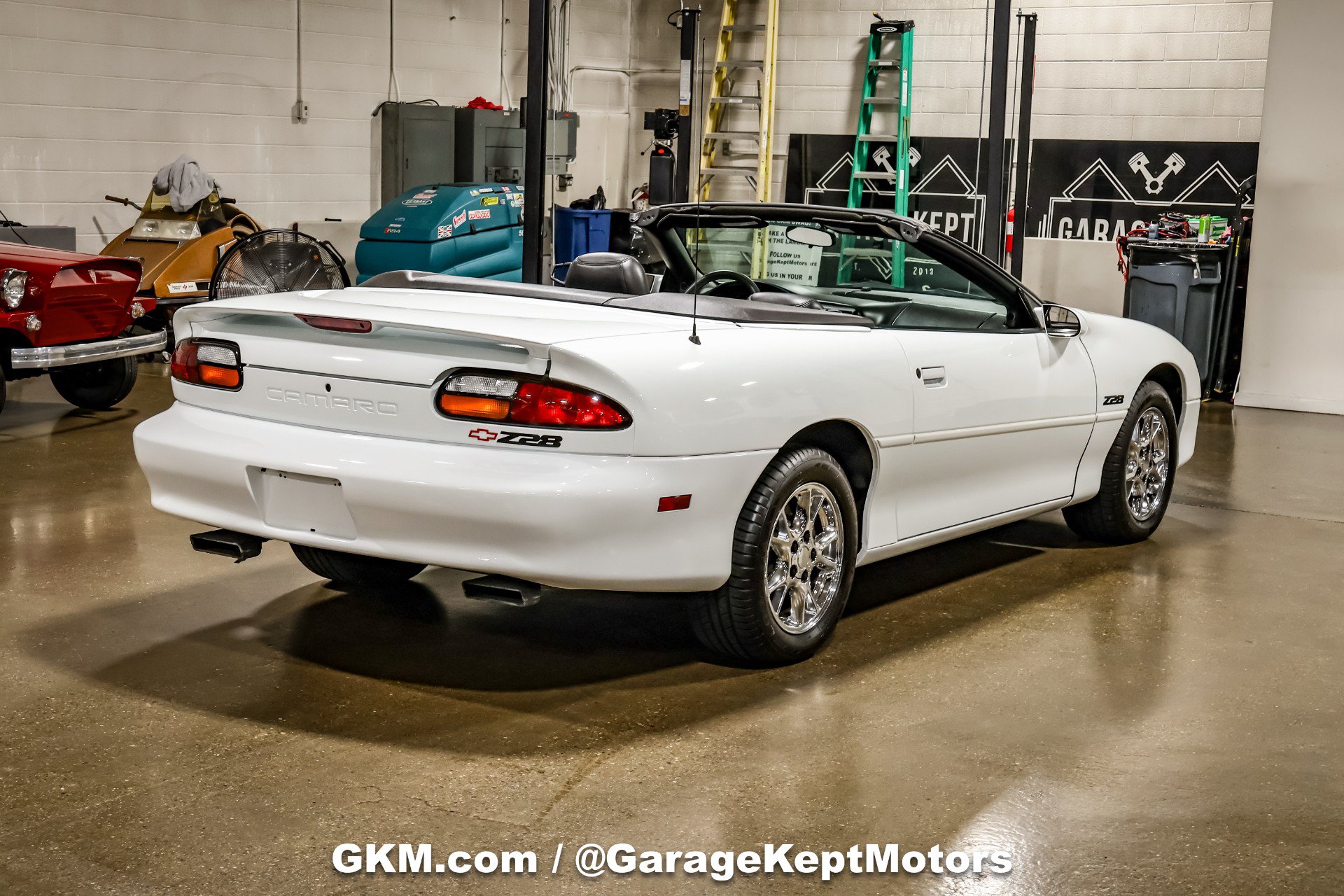 Used 2002 Chevrolet Camaro Z28 RWD image 23