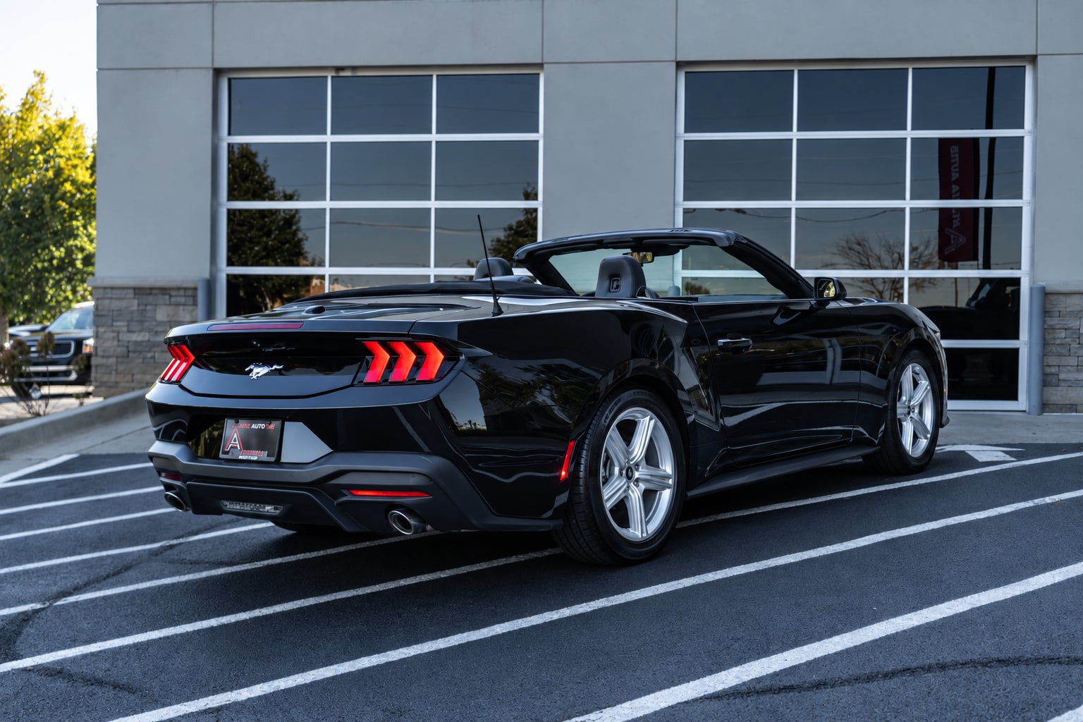 Used 2026 Ford Mustang Premium RWD image 8