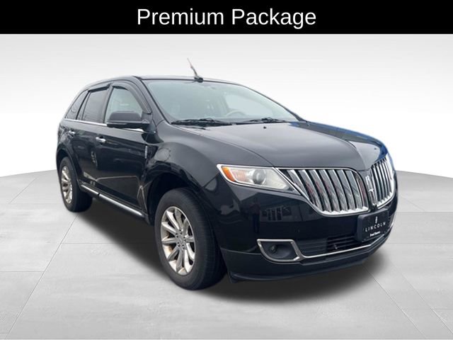 Used 2013 Lincoln MKX AWD image 1