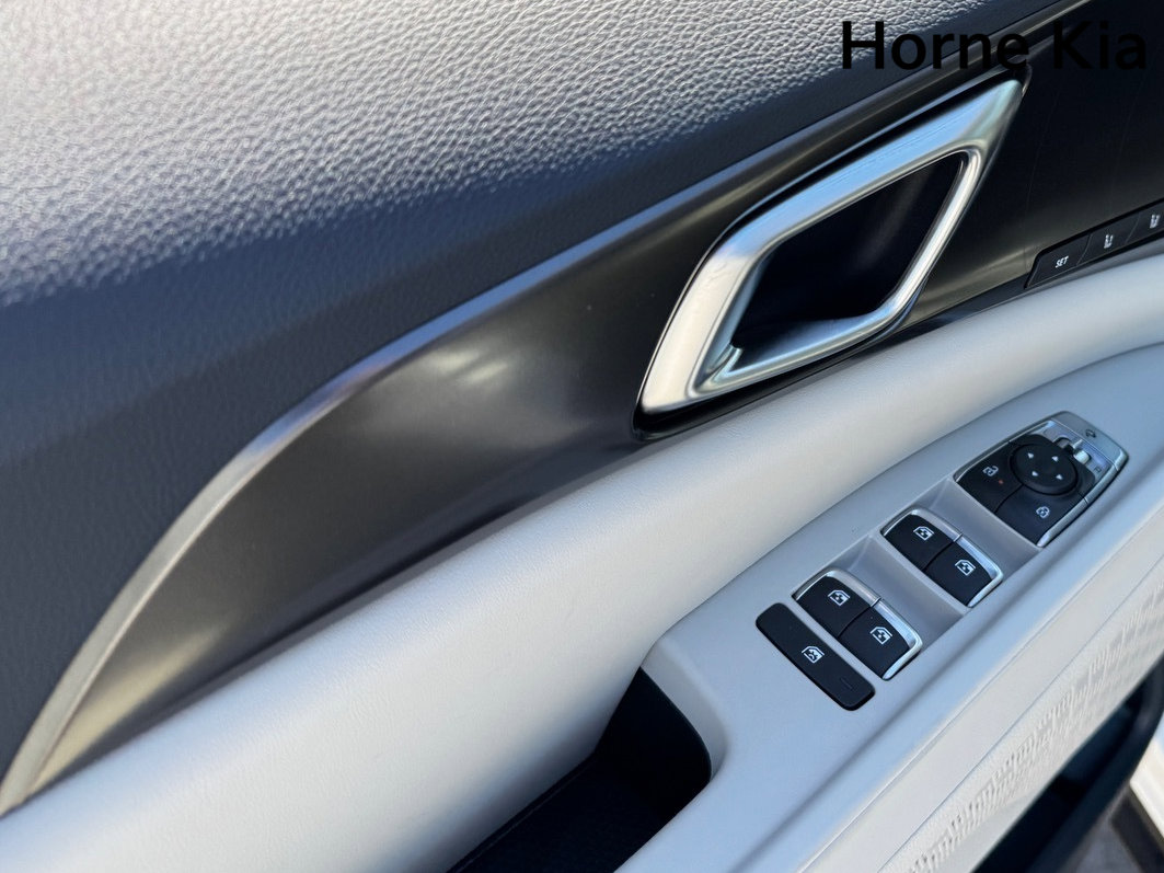 New 2026 Kia Carnival SX Prestige image 11