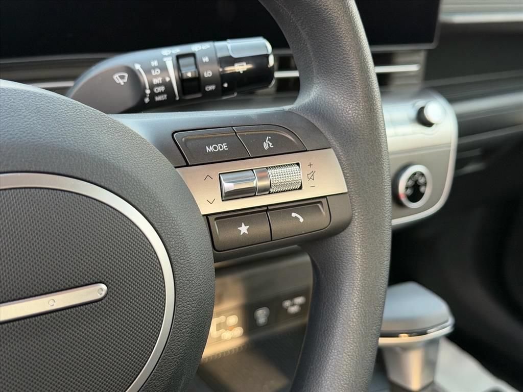New 2026 Hyundai Kona SE AWD/4WD image 16