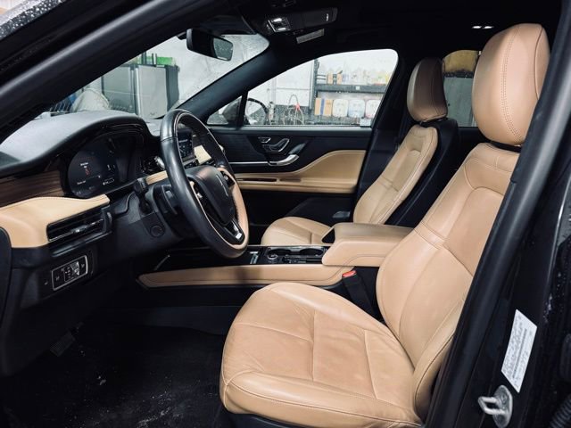 Used 2022 Lincoln Corsair Reserve w/ Equipment Group 201A image 17