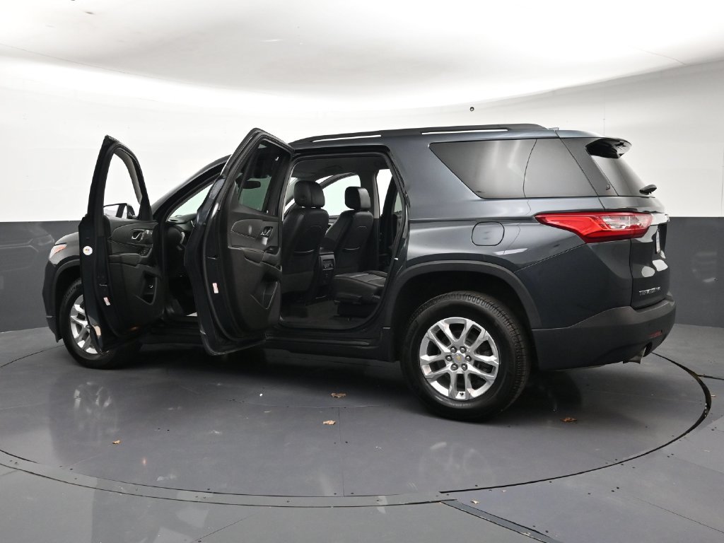 Used 2020 Chevrolet Traverse LT AWD/4WD image 35