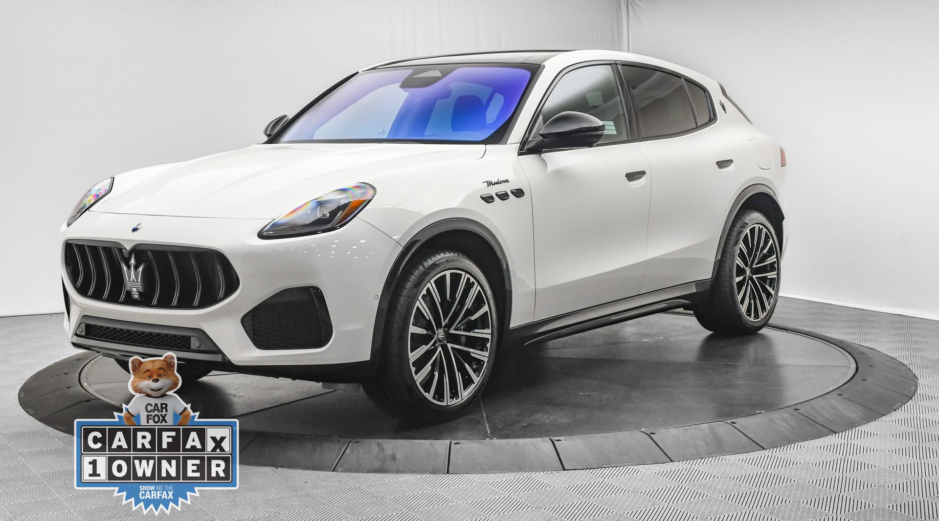 Used 2025 Maserati Grecale Modena AWD/4WD image 3