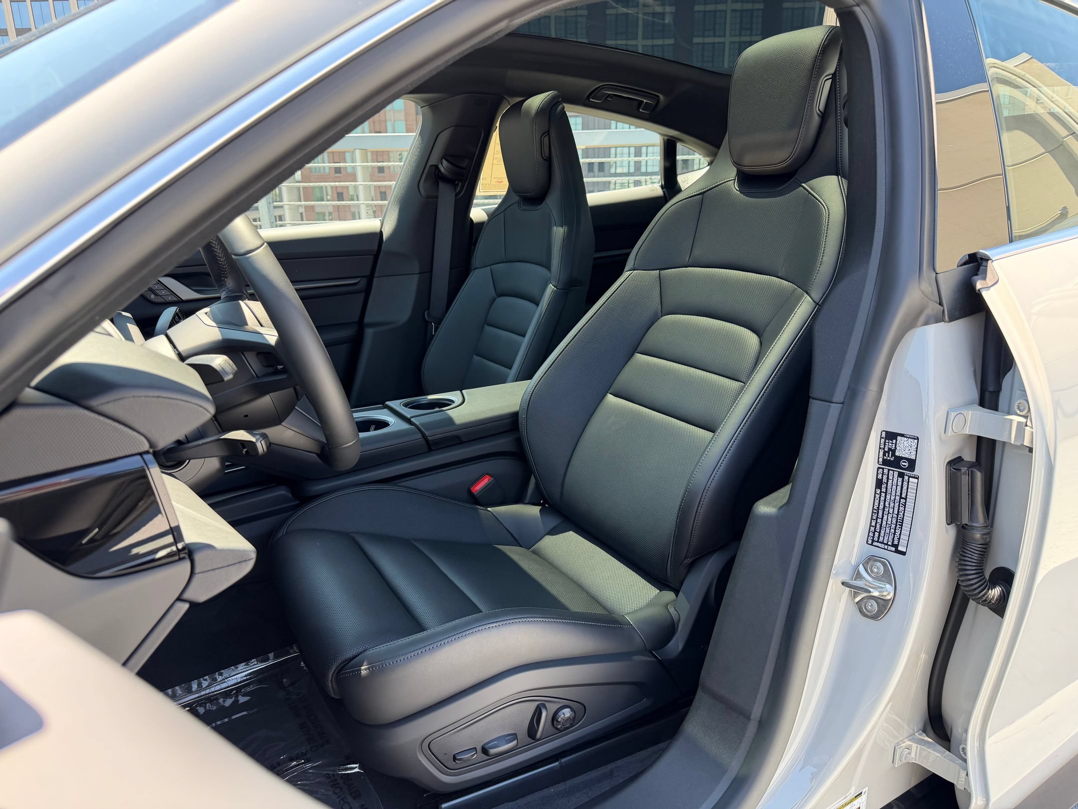 New 2026 Porsche Taycan 4S AWD/4WD image 5