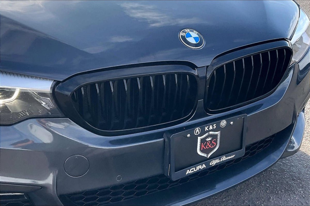 Used 2018 BMW 540i RWD image 27