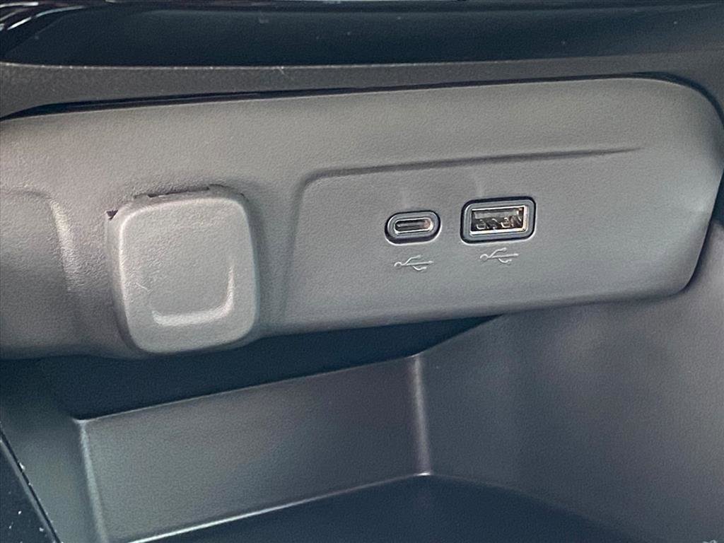 New 2026 Chevrolet Trax RS w/ Driver Confidence Package image 18