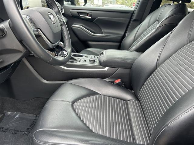 Certified 2021 Toyota Highlander XSE image 11