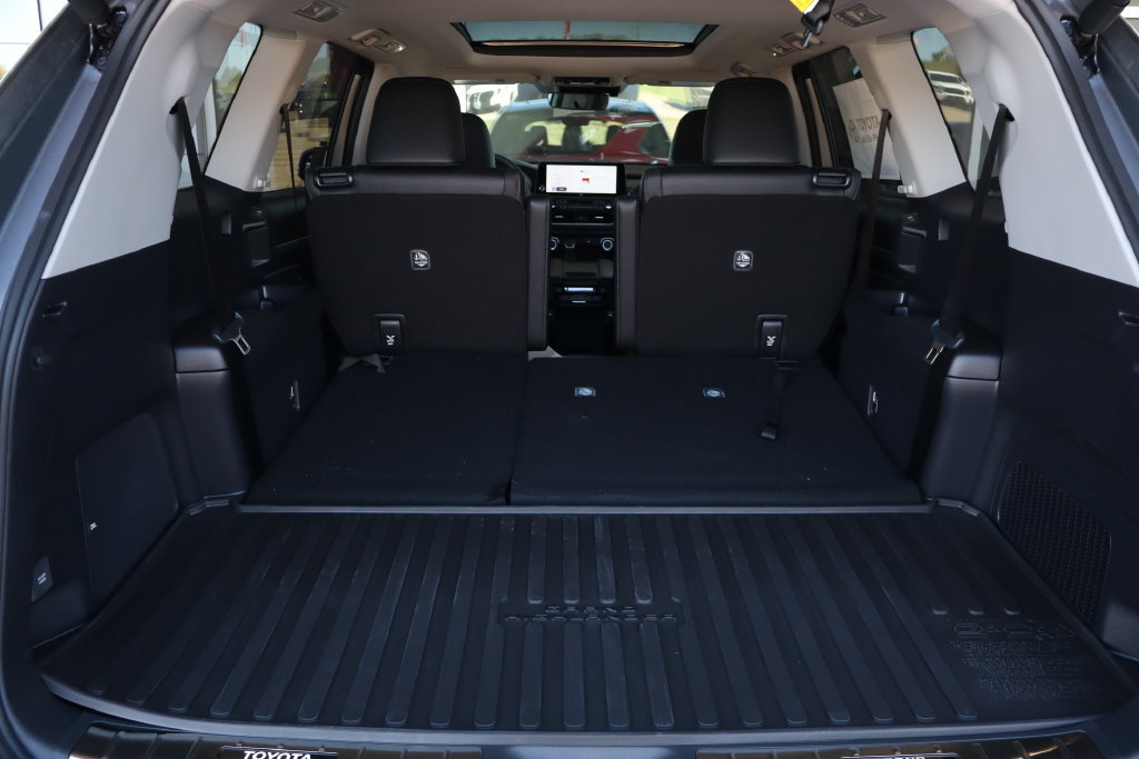 New 2026 Toyota Grand Highlander AWD Hybrid image 11
