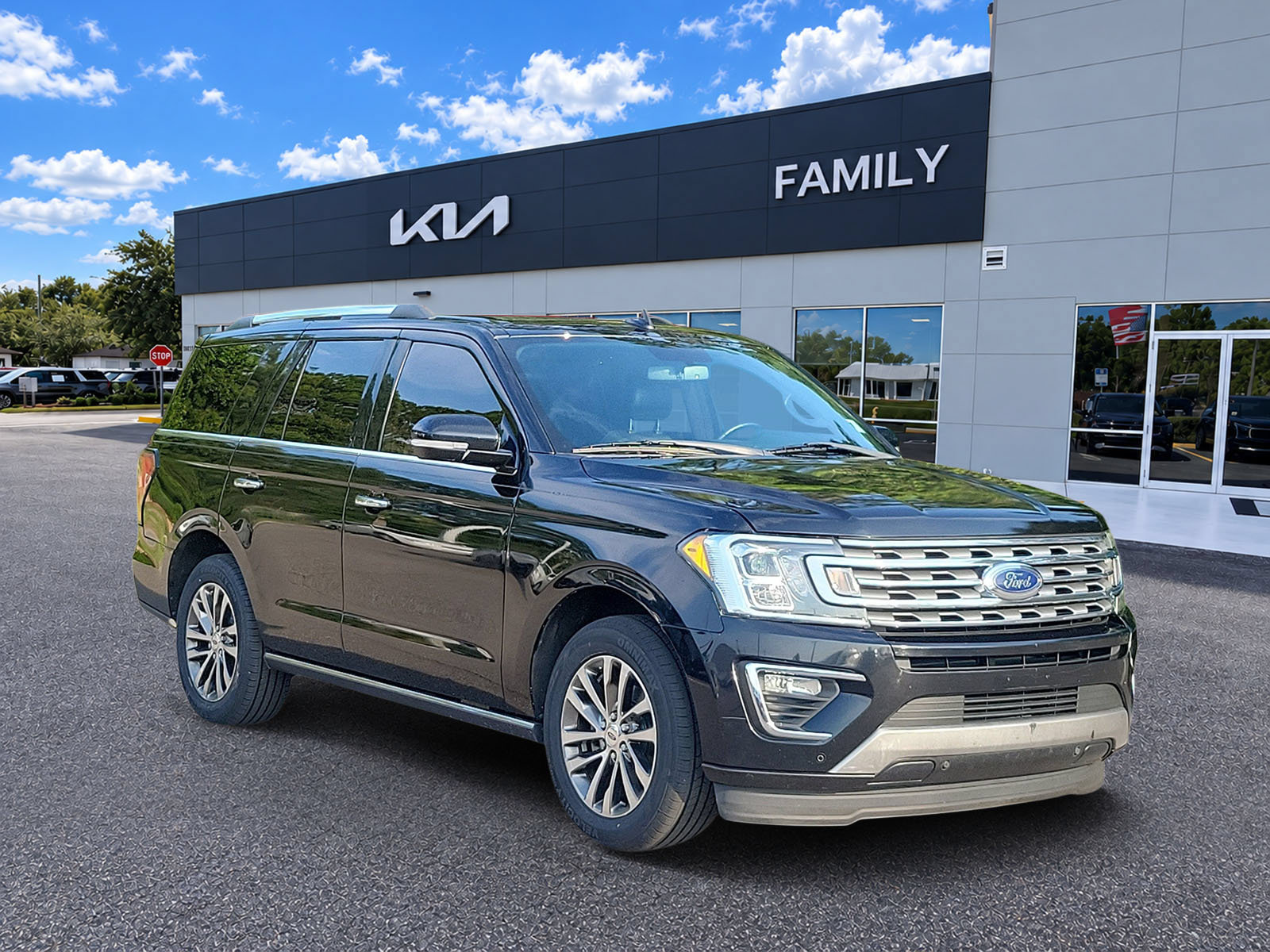 Used 2018 Ford Expedition Limited